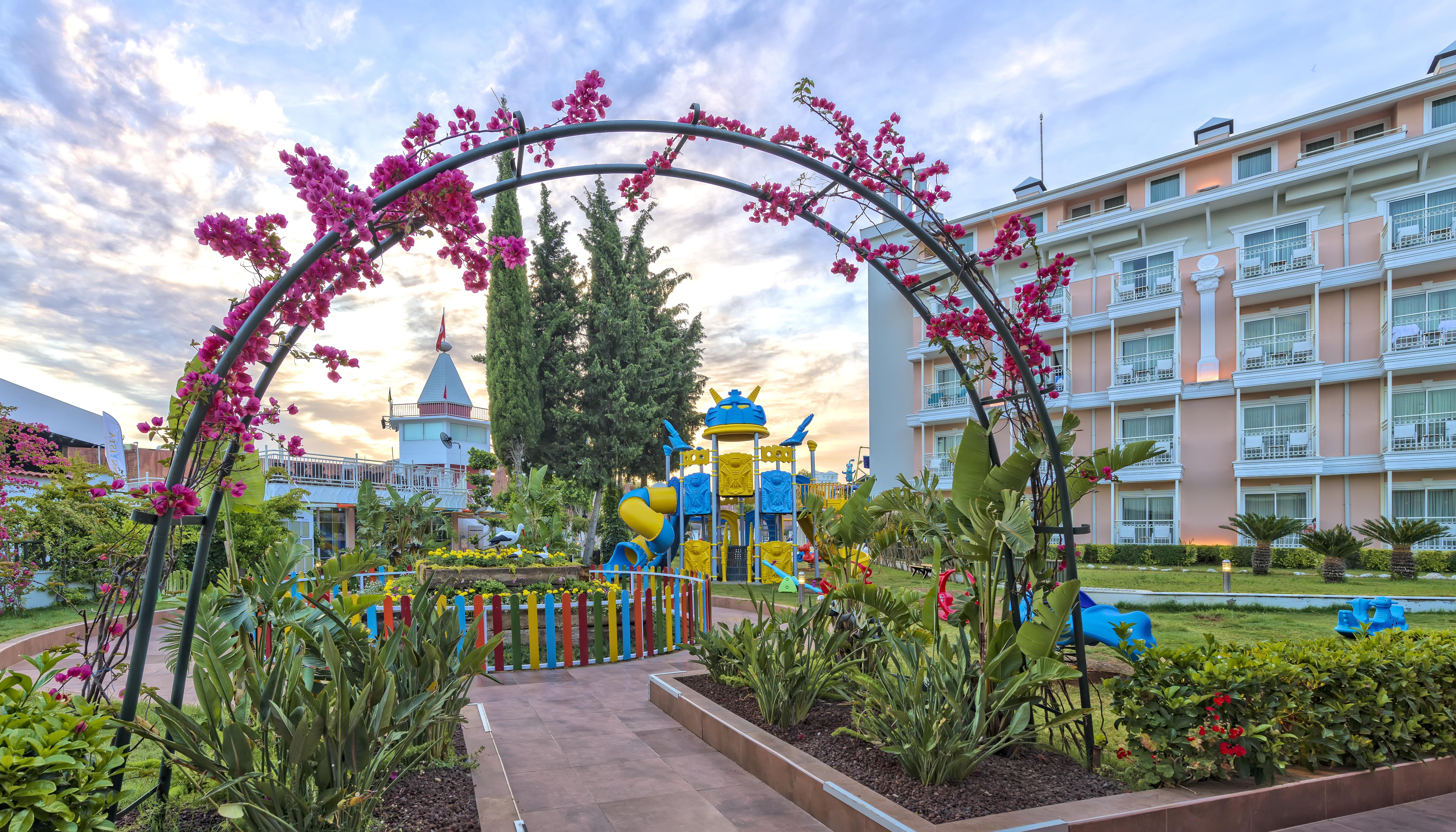 Innvista Hotel 5*